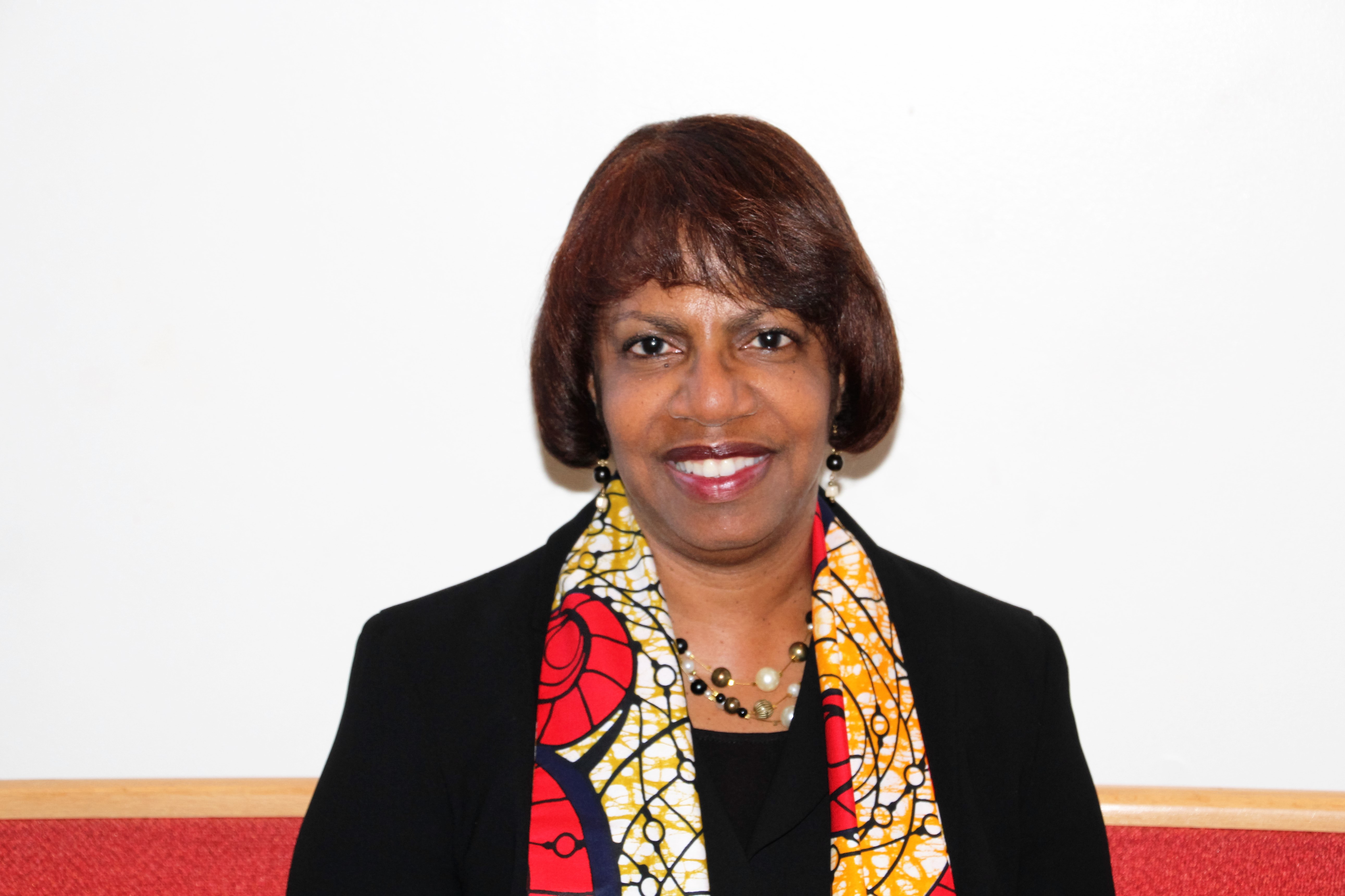 Dr. Twyla Cummings Dr. Twyla Cummings
